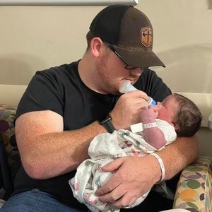 Meet your Posher, Cole